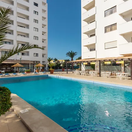 Janelas Do Mar Turisticos 3* אלבופיירה