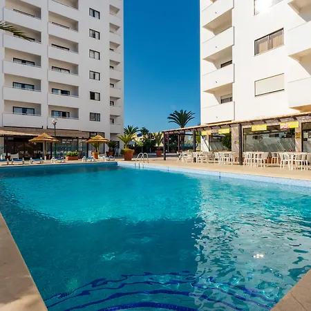 Janelas Do Mar Turisticos 3* אלבופיירה