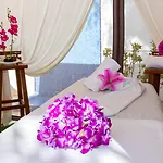 Ξενοδοχείο με διαμερίσματα Janelas Do Mar Turisticos 3*