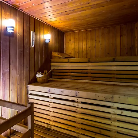 Janelas Do Mar Turisticos 公寓式酒店