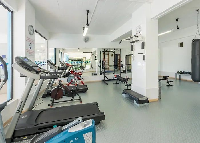 Ξενοδοχείο με διαμερίσματα Janelas Do Mar Turisticos Αλμπουφέιρα