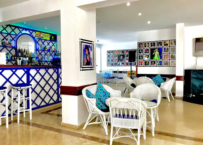 Janelas Do Mar Turisticos Ξενοδοχείο με διαμερίσματα Αλμπουφέιρα