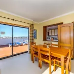 Janelas Do Mar Turisticos Hotel apartamentowy