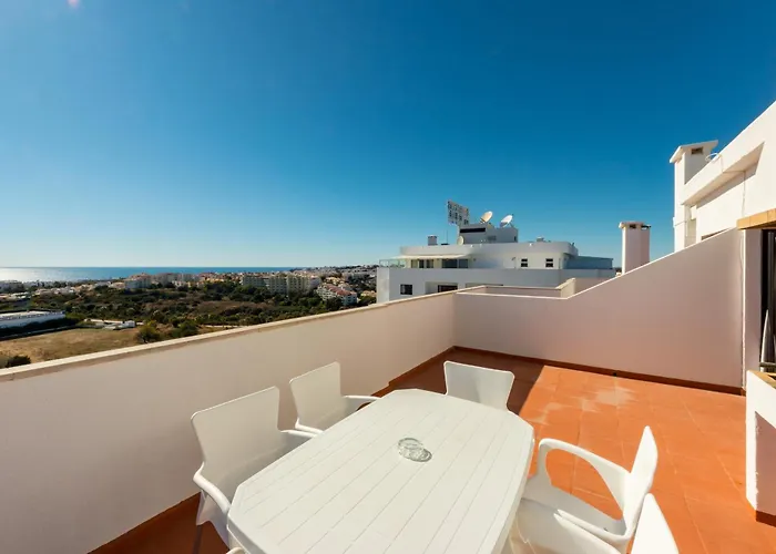 Janelas Do Mar Turisticos Apart-hotel 3*