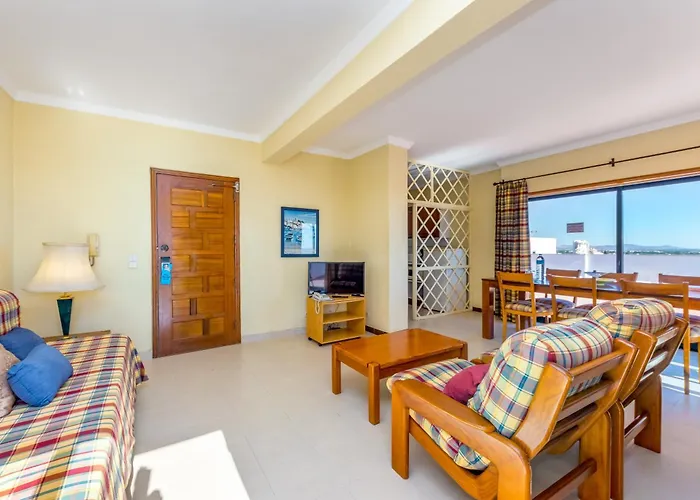 Apart-hotel Janelas Do Mar Turisticos