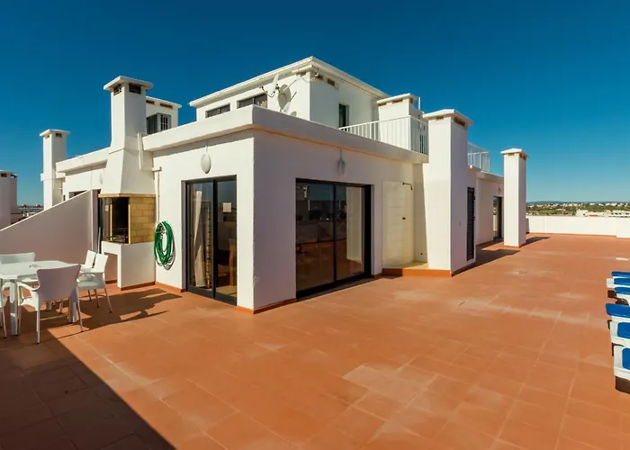 Aparthotel Janelas Do Mar Turisticos